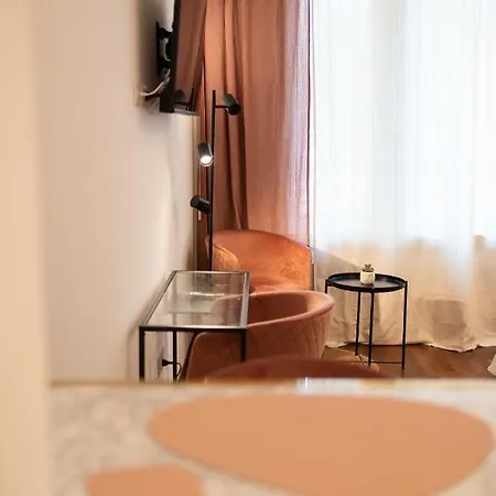 Amalia's House, Cozy In Brera 아파트